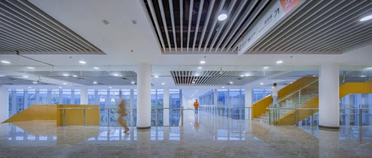 BIM Architecture | Huqiu Mountain, North of New City: Jinchang New City Sports Center/Zhongheng Design Group