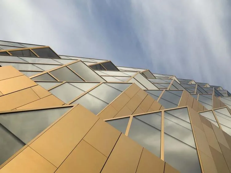 BIM Architecture | RCC Headquarters in Yekaterinburg, Russia: Innovative Modular Space | Foster Partners