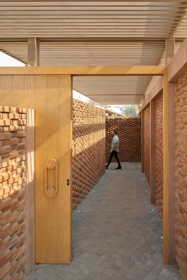 BIM Architecture | Sunshine, Wind, Plants and Houses UC House/Taller de Arquitectura y Diseño, Mexico