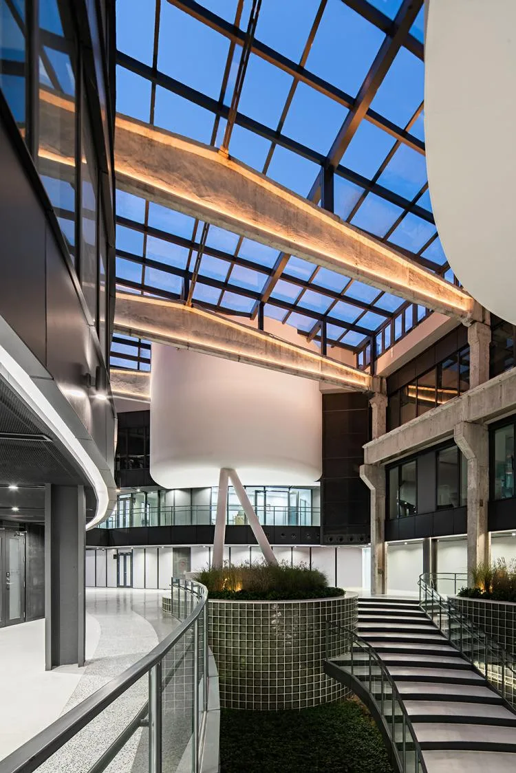 BIM Architecture | Old Factory Turning into New Garden - Zhongguancun Digital Innovation Industry Base/QUCESS Stone Cleaning Design