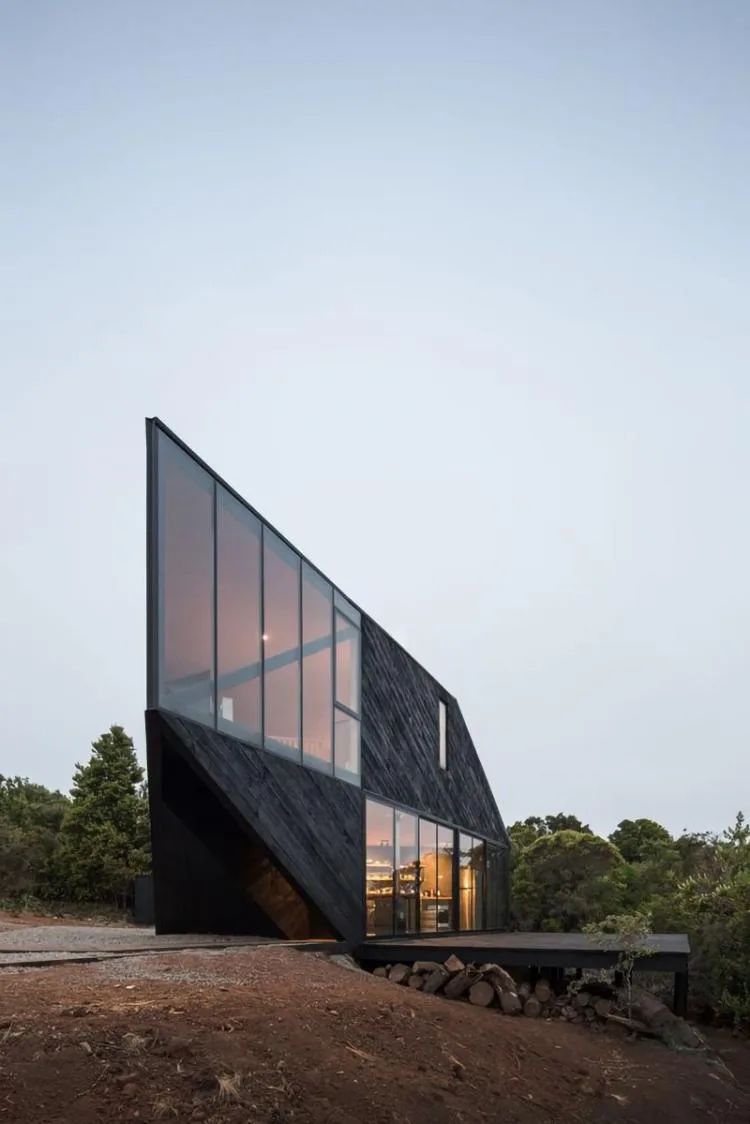 BIM Architecture | Prebarco Residence in Chile, Floating Ship by the Sea/2DM