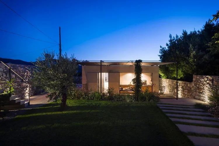 BIM architecture | Karst residential buildings, the rebirth of abandoned barns