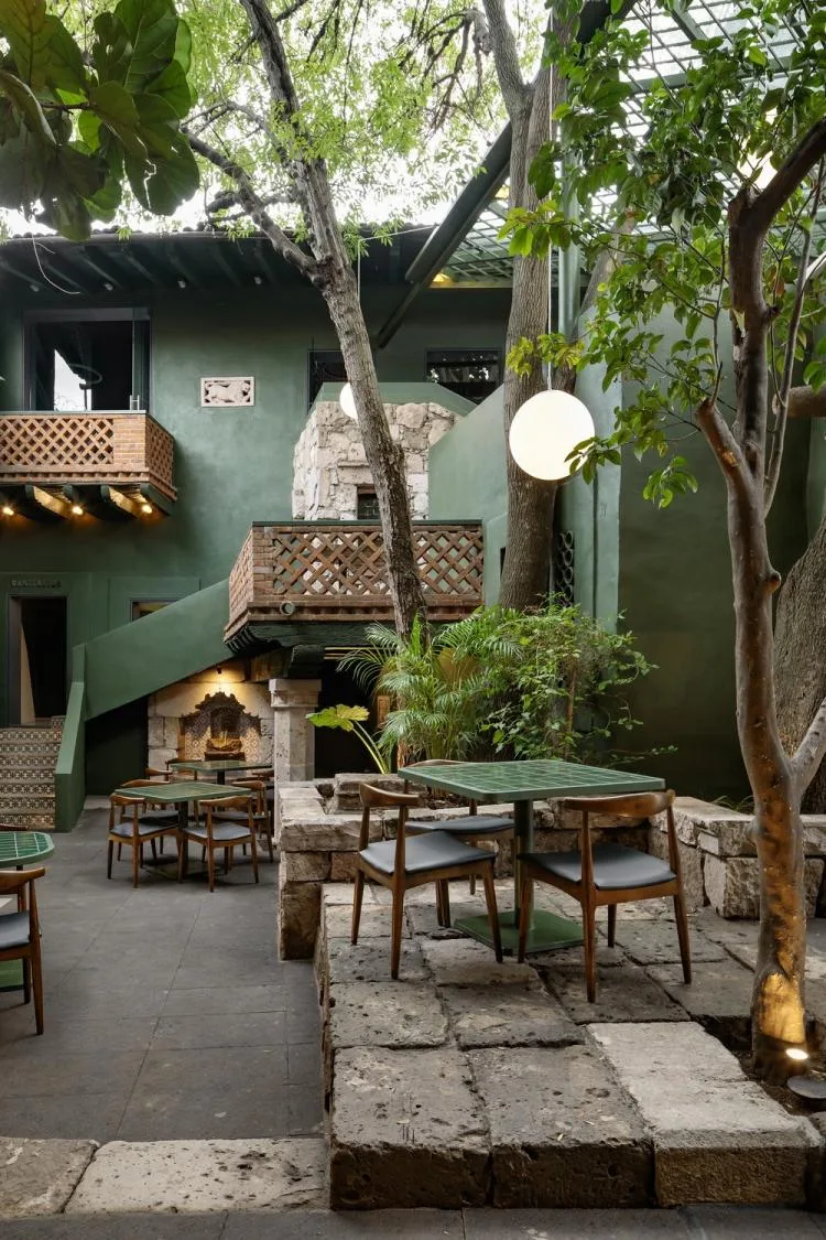 BIM Architecture | 'Three Houses in One' Small Restaurant/Taller de Arquitectura y Diseño, Mexico