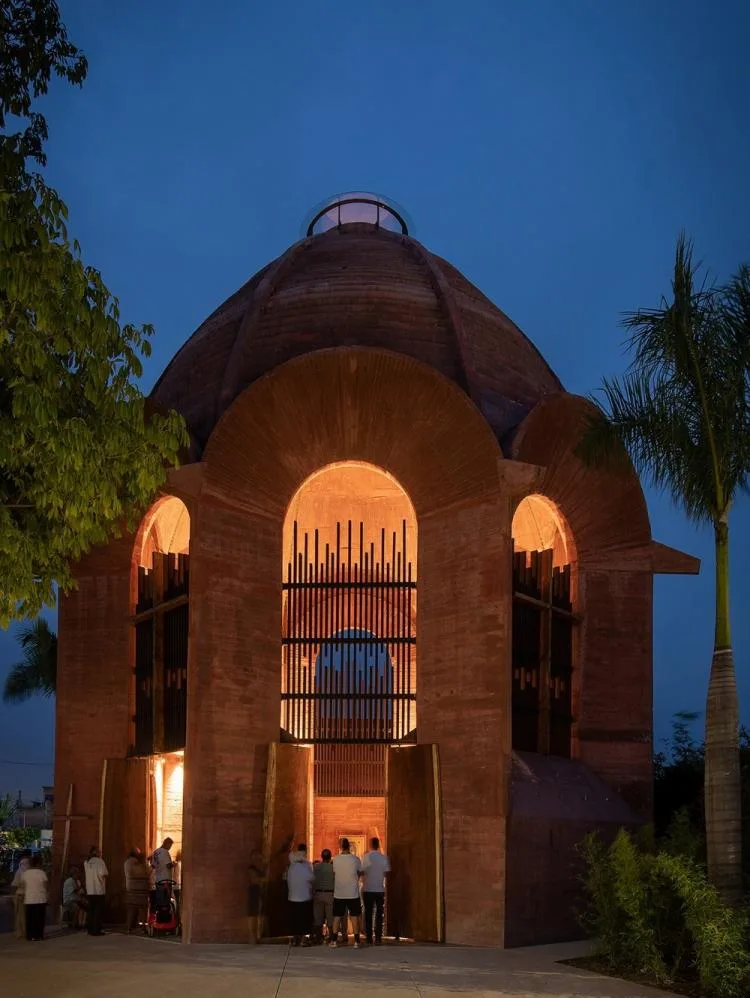 BIM Architecture | Post Disaster Reconstruction in Jojutla | Holy Cross Church/Taller de Arquitectura X, Mexico