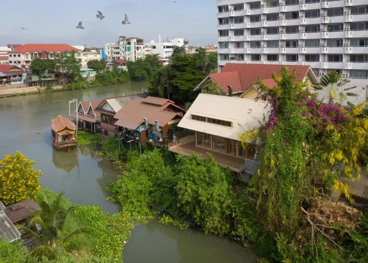 BIM Architecture | Ayutthayeva Cafe/BodinChapa Architects