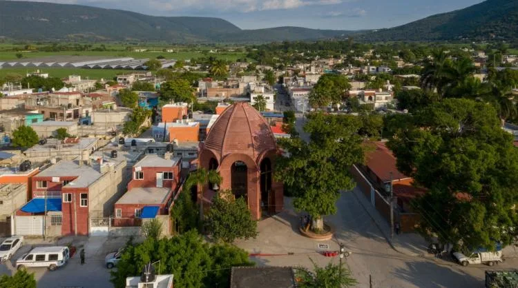 BIM Architecture | Post Disaster Reconstruction in Jojutla | Holy Cross Church/Taller de Arquitectura X, Mexico