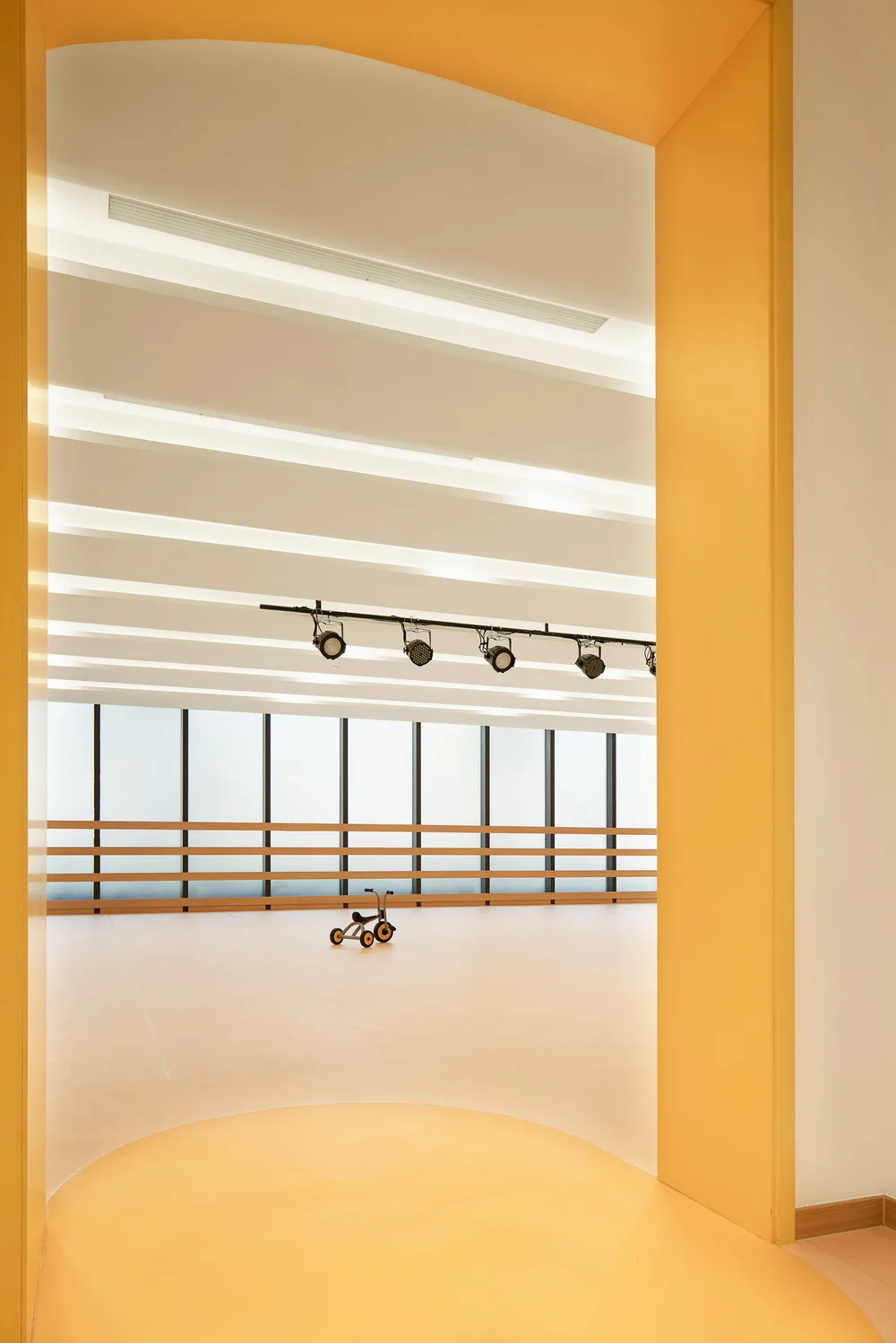 BIM Architecture | A Well Tempered Kindergarten Space: Moy Education Center/TOPOS DESIGN