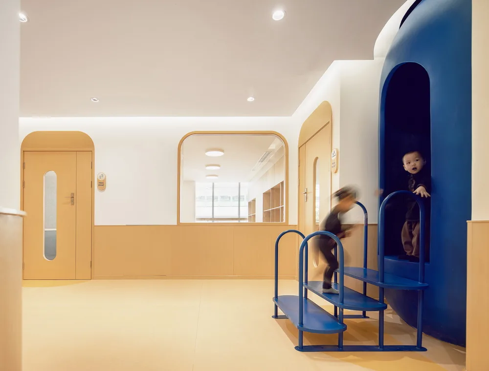 BIM Architecture | A Well Tempered Kindergarten Space: Moy Education Center/TOPOS DESIGN