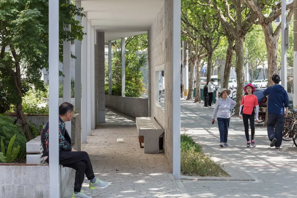 BIM architecture | Multi corridor fence next to residential area/Ziyunzhai building
