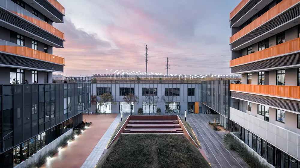 BIM Architecture | China's First Professional E-commerce Industrial Park: Cainiao Jinyi E-commerce Industrial Park/Zhubo Design · Beijing Company