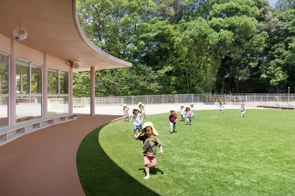 BIM architecture | Squeeze a cream for children to go to school! /RFA+CFA