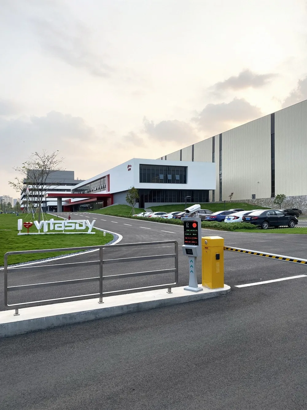 BIM architecture | Ordering soda is as simple as that! Vita Food and Beverage Production Center/ZZT Industrial Building