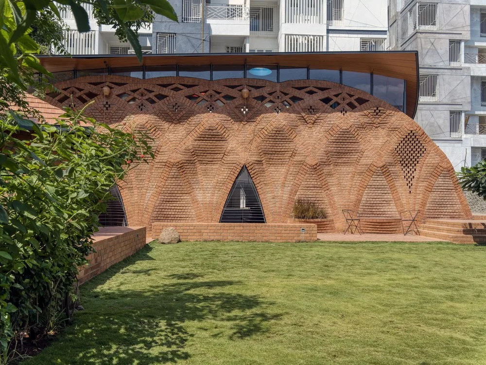 BIM Architecture | Red Oasis in Reinforced Cement/PMA Madhushhala