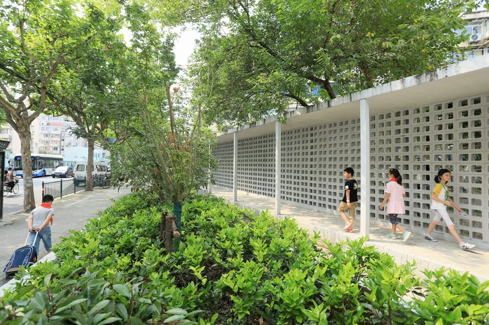 BIM architecture | Multi corridor fence next to residential area/Ziyunzhai building