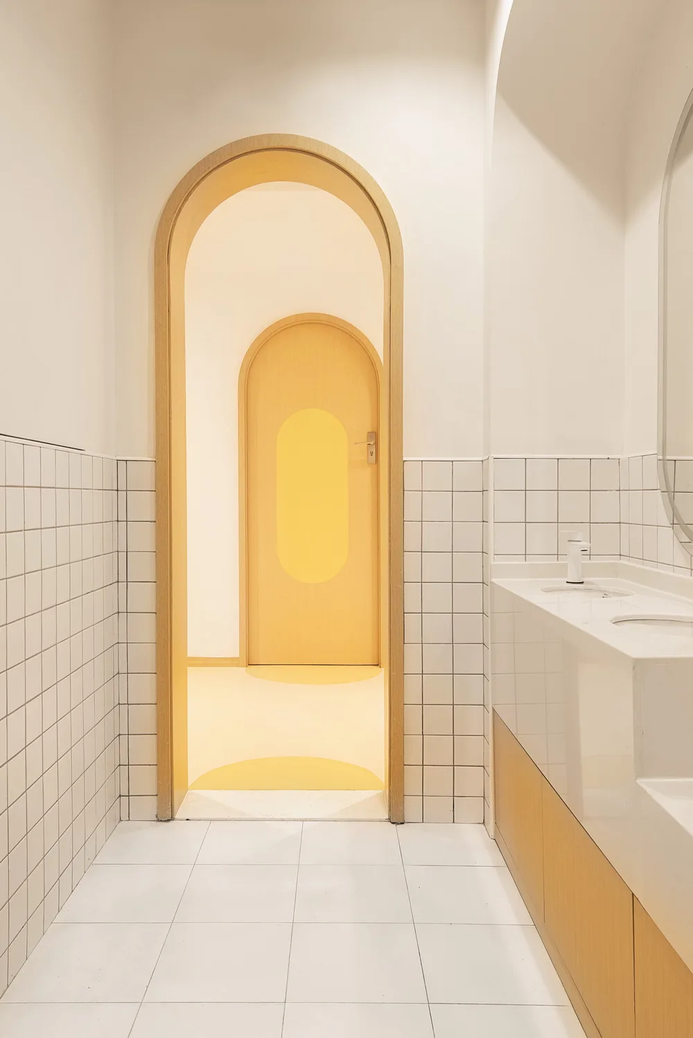 BIM Architecture | A Well Tempered Kindergarten Space: Moy Education Center/TOPOS DESIGN