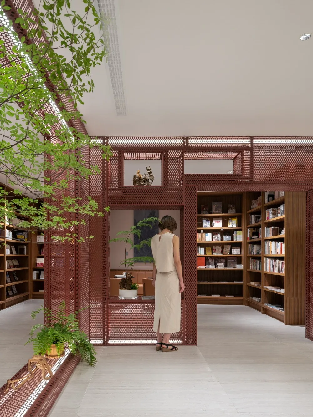 BIM Architecture | Hiding Dayou Mountain and Xiaoyou Mountain in the Red Street of Januville/Utopia Lab · Yu Ting