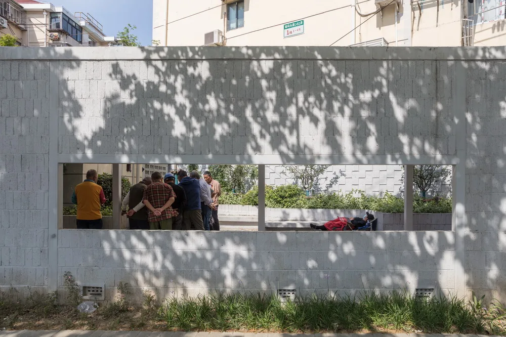 BIM architecture | Multi corridor fence next to residential area/Ziyunzhai building