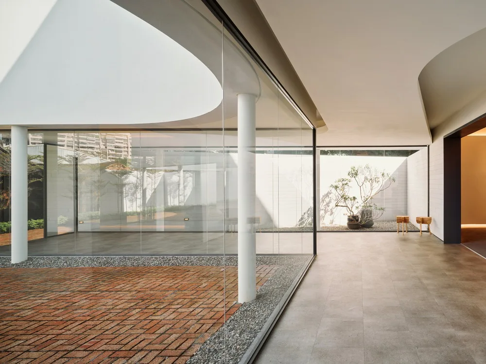 BIM Architecture | Reconstruction of Triad Courtyard/CYS.ASDO