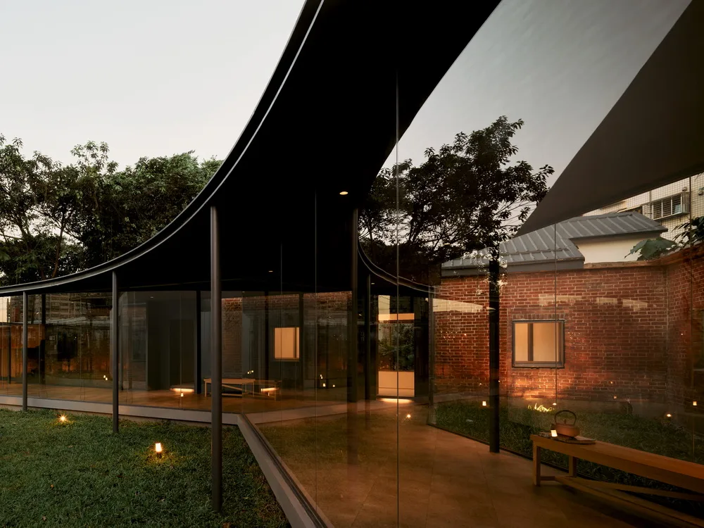 BIM Architecture | Reconstruction of Triad Courtyard/CYS.ASDO