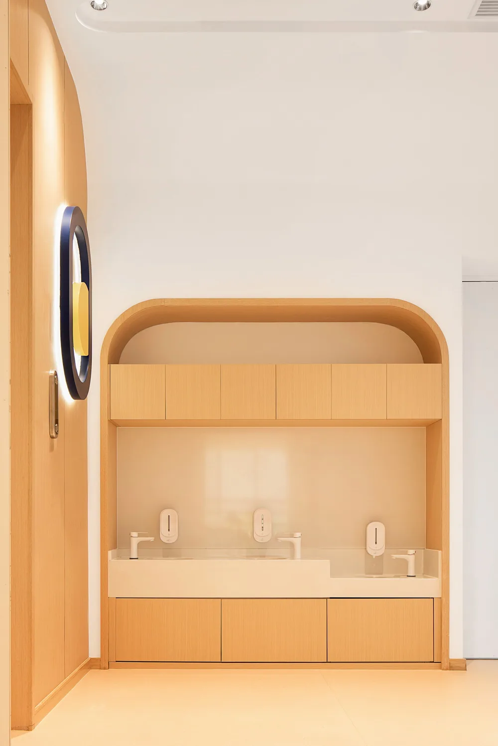 BIM Architecture | A Well Tempered Kindergarten Space: Moy Education Center/TOPOS DESIGN