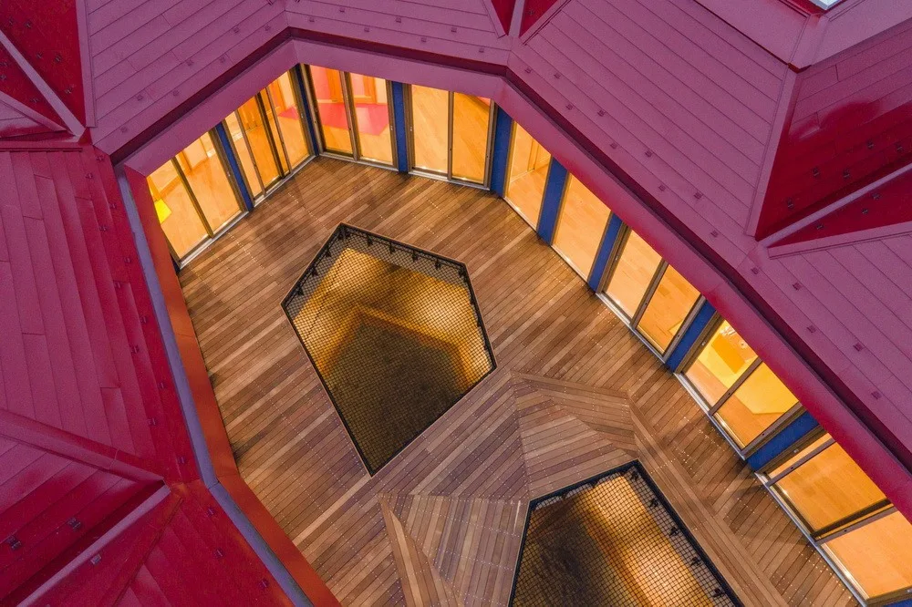 BIM architecture | Walk, crawl, bounce and jump! /teamLab Architects