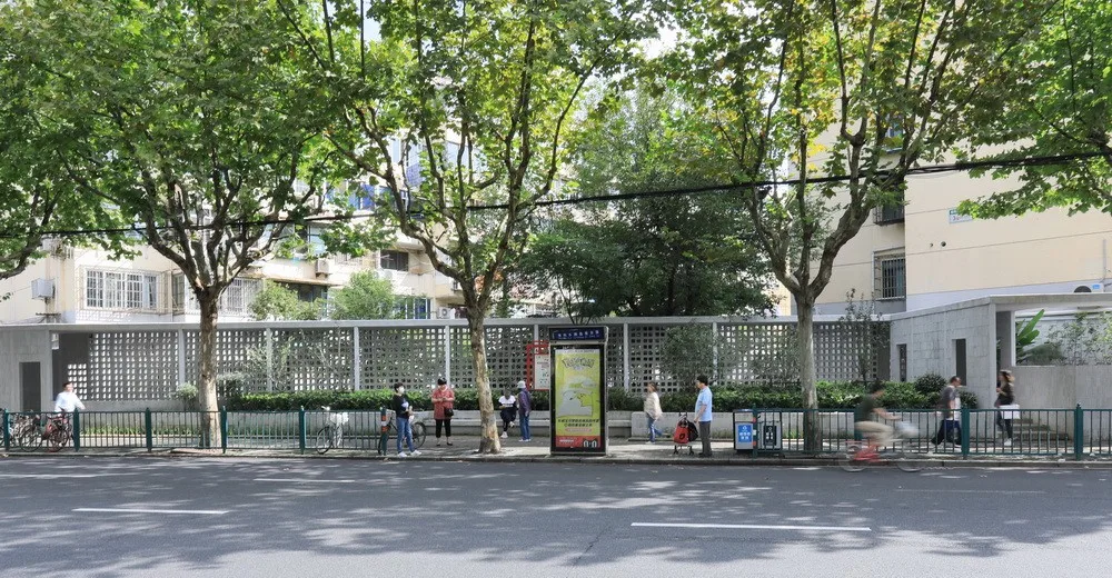 BIM architecture | Multi corridor fence next to residential area/Ziyunzhai building