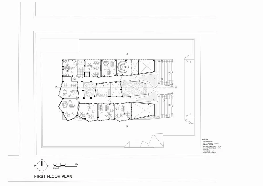 BIM Architecture | Inspired by the triangular cheese in cartoons! /SferaBlu Architects