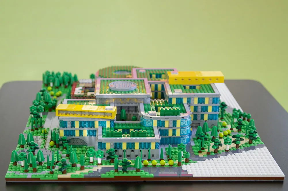 BIM Architecture | Nowadays, architects need to be able to assemble LEGO: LEGO Office Park/C.F. M ø ller Architecture Firm