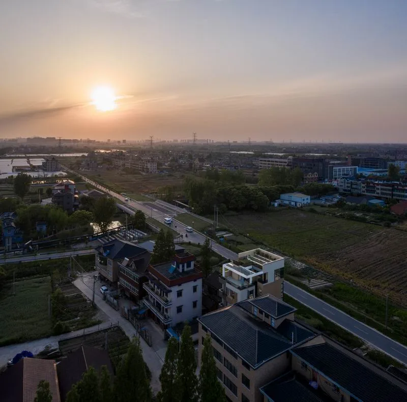 BIM Architecture | Forbes listed architect creates 400 square meter 'terraced house' with 700000 RMB/Toyoma Architects