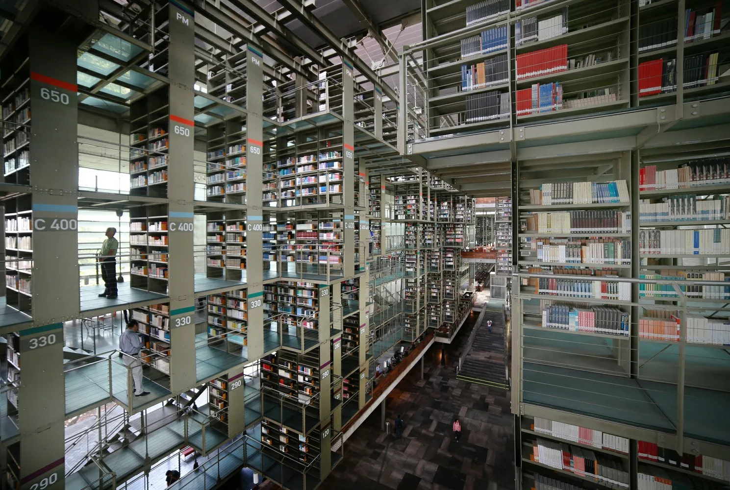 BIM Architecture | Regarded as "One of the Most Advanced Buildings of the 21st Century": The José Bars Conselos Library in Mexico