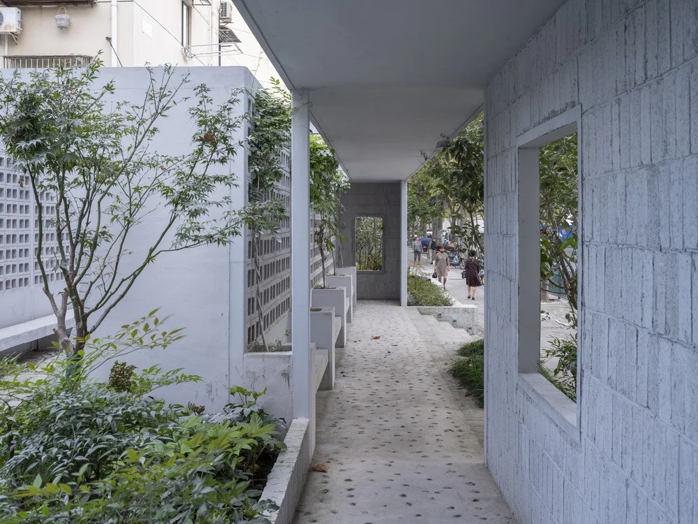 BIM architecture | Multi corridor fence next to residential area/Ziyunzhai building