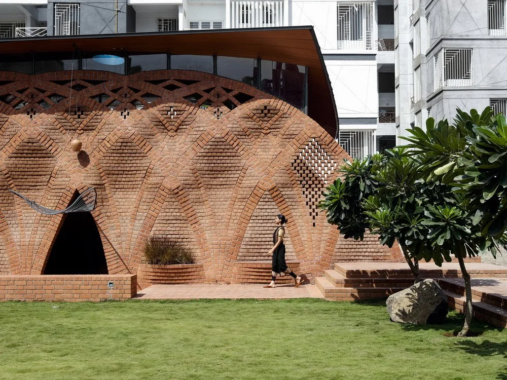 BIM Architecture | Red Oasis in Reinforced Cement/PMA Madhushhala