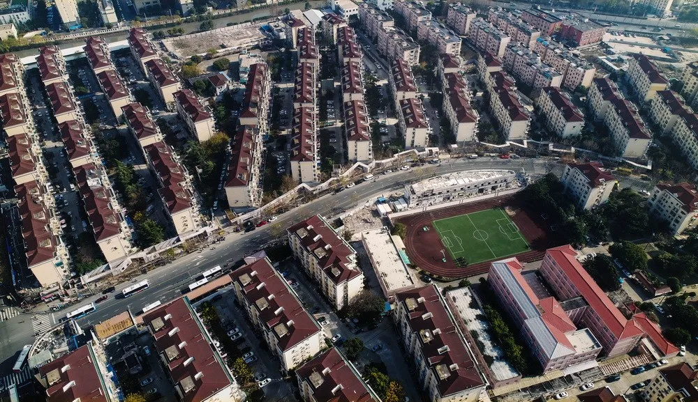 BIM architecture | Multi corridor fence next to residential area/Ziyunzhai building