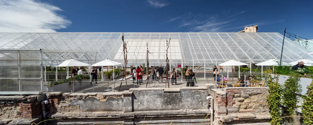 BIM Architecture | New Ideas for Building Protection - Adding a Roof to Old Structures/PRODUCORA Firm