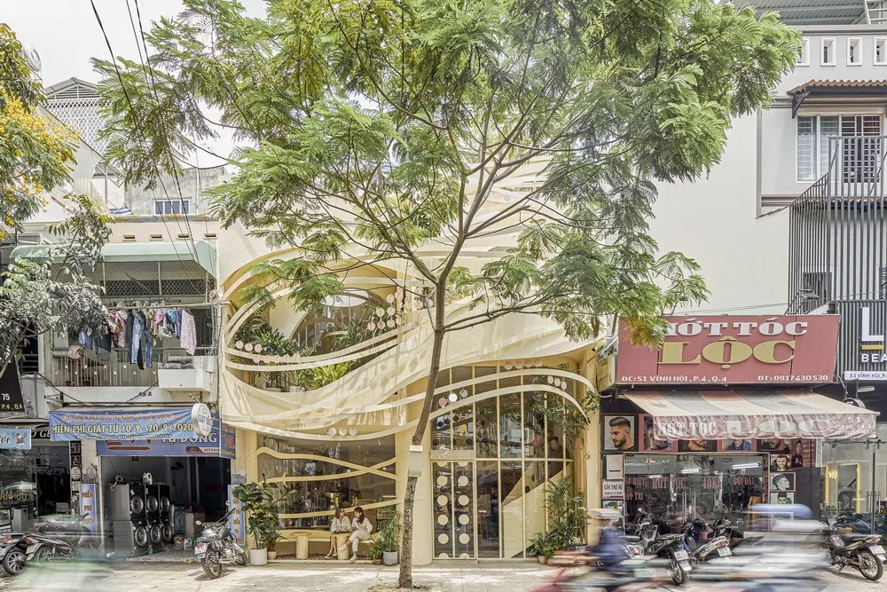 BIM Architecture | Vietnam Bird's Nest Cafe/Red5 studio+Ben Decor