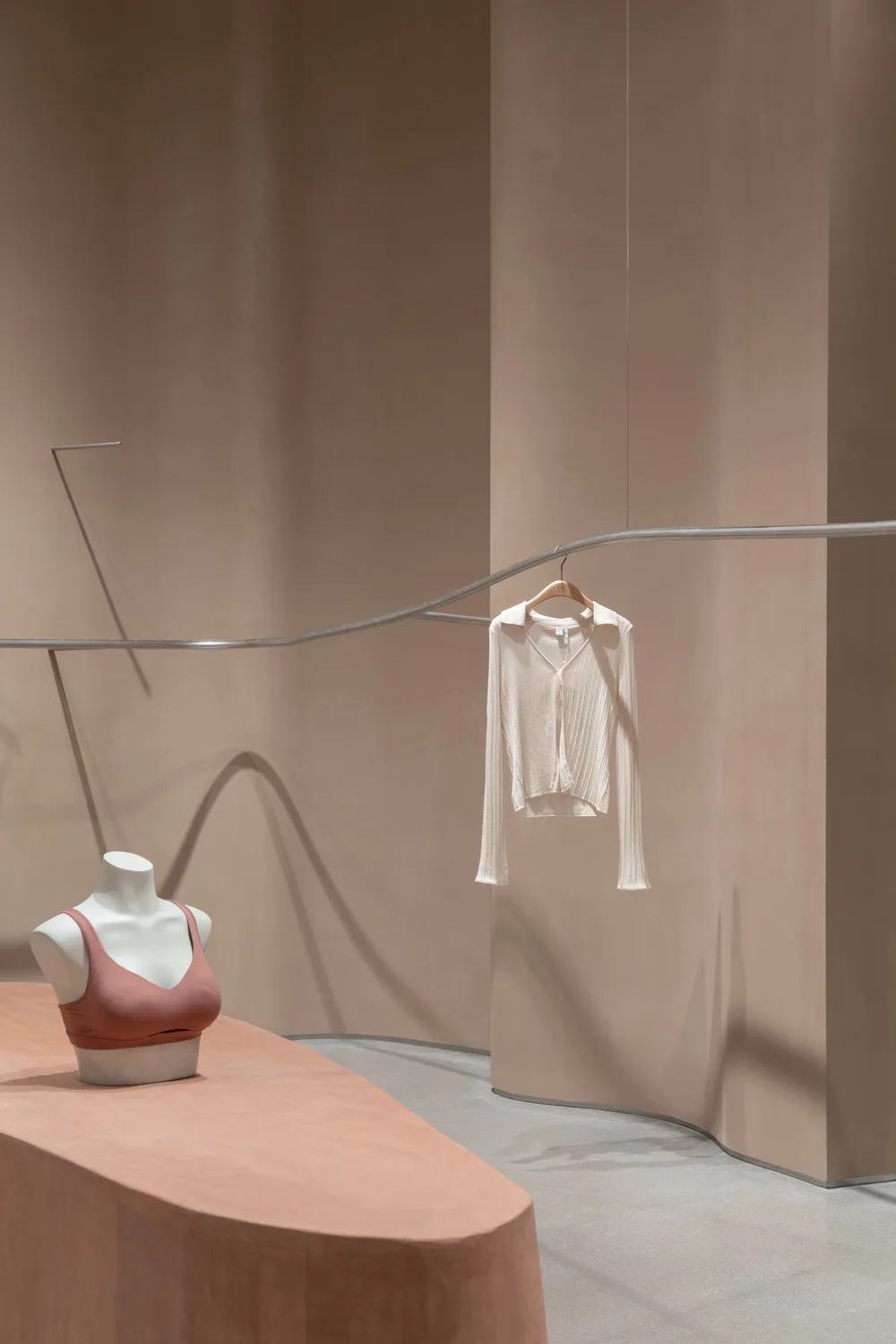 BIM Architecture | Interior Design Expressing the Beauty of Women: NEIWAI Flagship Store/Studiolite (SLT)