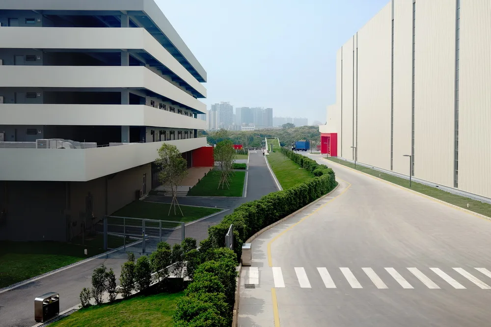 BIM architecture | Ordering soda is as simple as that! Vita Food and Beverage Production Center/ZZT Industrial Building