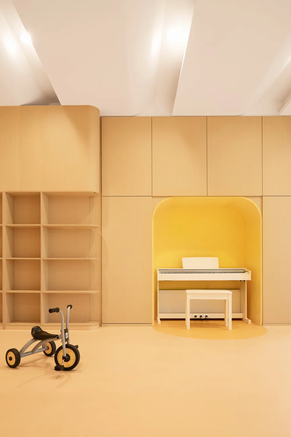 BIM Architecture | A Well Tempered Kindergarten Space: Moy Education Center/TOPOS DESIGN