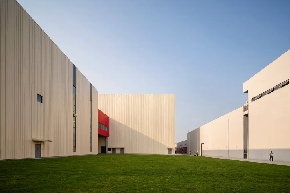 BIM architecture | Ordering soda is as simple as that! Vita Food and Beverage Production Center/ZZT Industrial Building