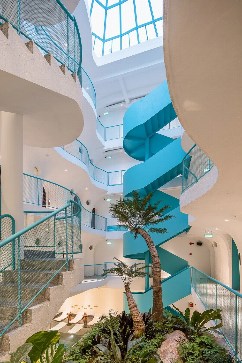 BIM Architecture | If the building is a wave: Le Bouton Hotel/D1 Architectural Studio