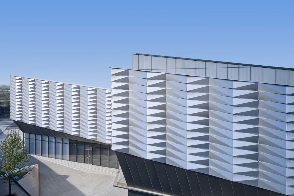 BIM Architecture | The Crystal of Light for Future Smart Cities - Vanke Intelligent Future City/Hong Kong Huichuang International