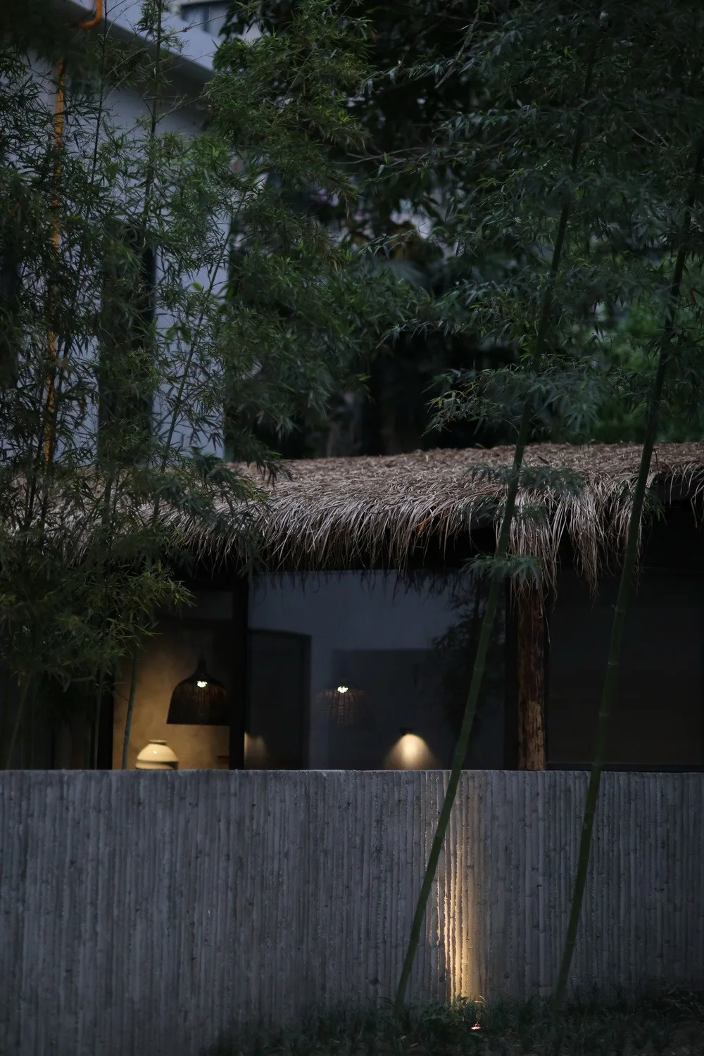 BIM Architecture | Placing a forest in the city of Chengdu is a construction of an unknown spring tea house/location