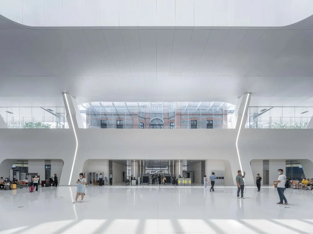 BIM Architecture | 'Railway Station in the Forest': Jiaxing Railway Station is now open for operation/MAD