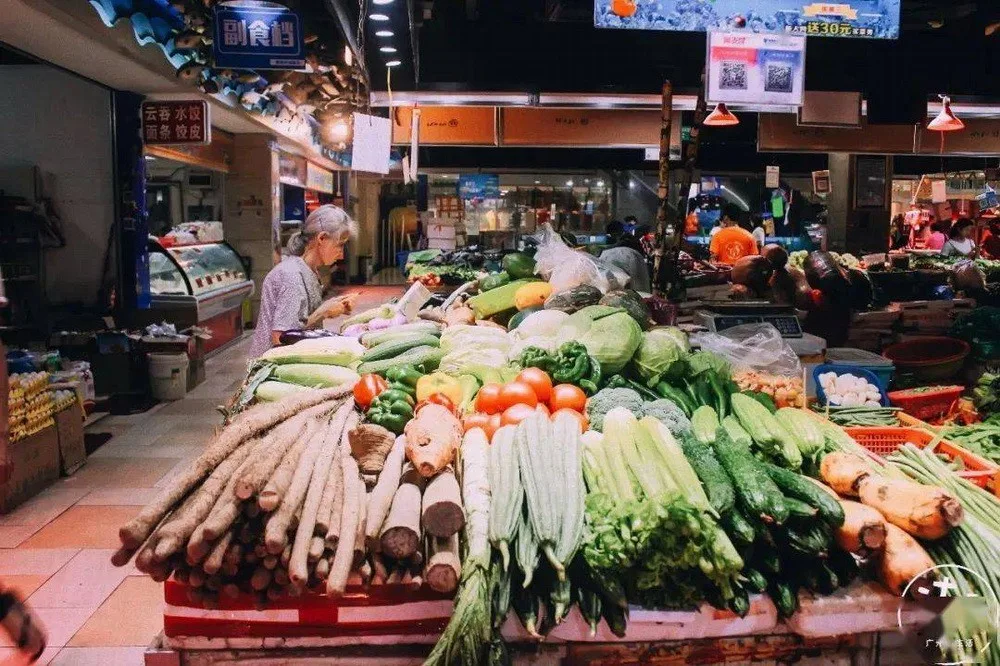 BIM Architecture | Colorful, Poetic Everyday: Renovation of Guangzhou Dongshan Meat and Vegetable Market/Aosilently Studio