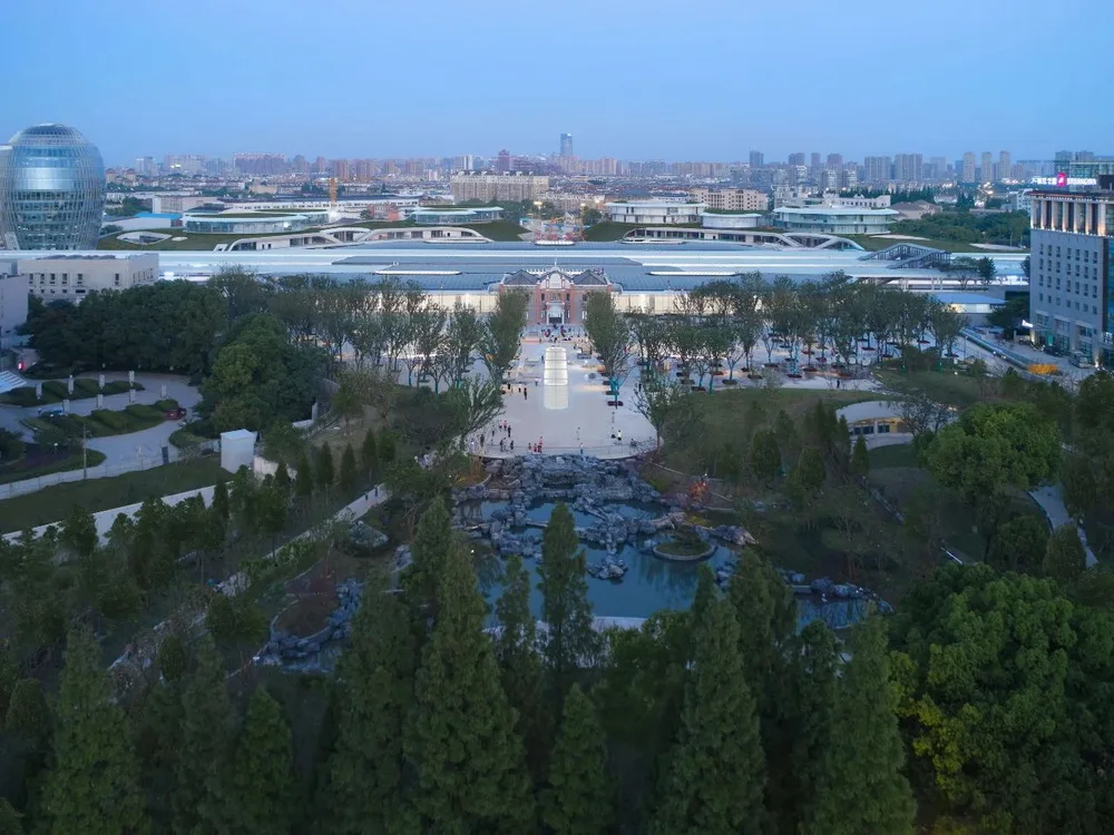 BIM Architecture | 'Railway Station in the Forest': Jiaxing Railway Station is now open for operation/MAD