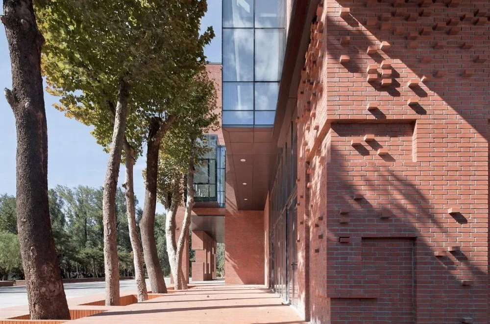 BIM Architecture | Tsinghua University South Campus Cafeteria and Career Guidance Center/Tsinghua University School of Architecture Simple Architecture Studio