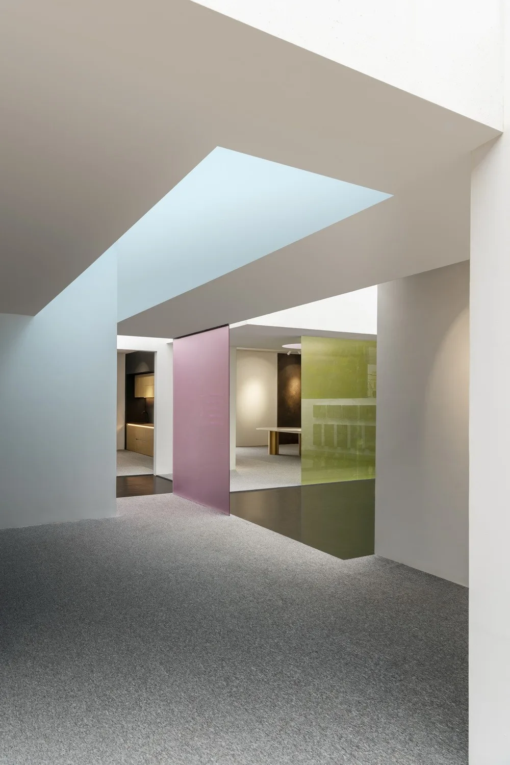 BIM Architecture | Translating Suprematism Painting into Three Dimensional Space: Layered Rock Shadow Exhibition Hall/Puju Design Research Laboratory