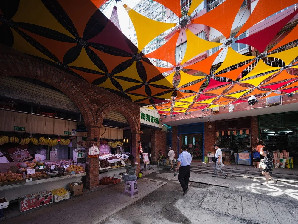 BIM Architecture | Colorful, Poetic Everyday: Renovation of Guangzhou Dongshan Meat and Vegetable Market/Aosilently Studio