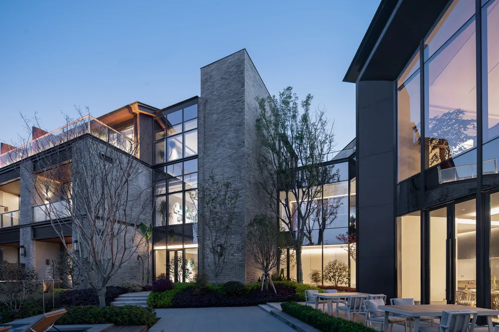 BIM Architecture | Texture Stitching: Nanjing Guchengwan Kaiyuan Resort Hotel/Meng Fanhao - Gad × line+