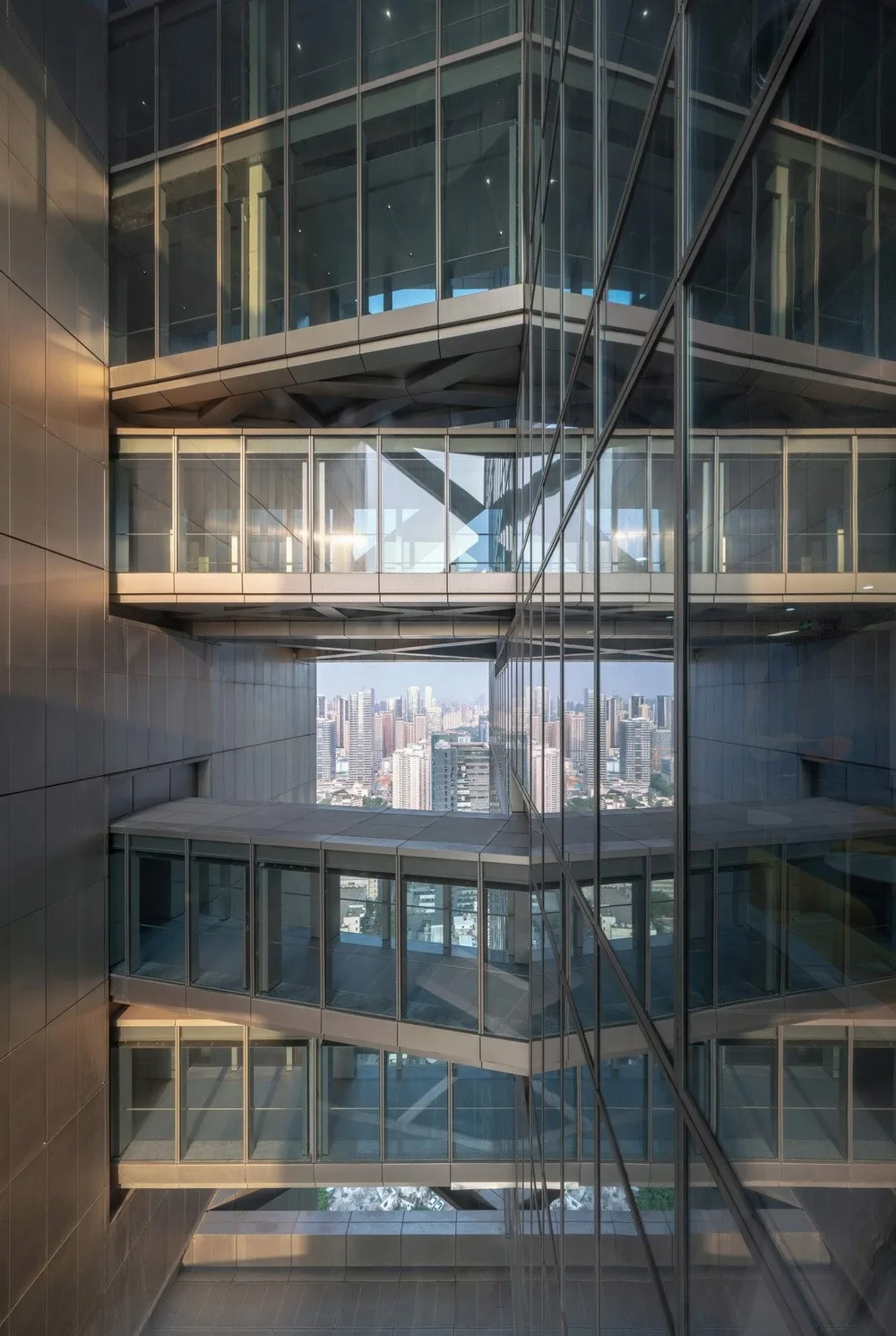 BIM Architecture | Shenzhen Asymmetric Skyscraper/Morphhos